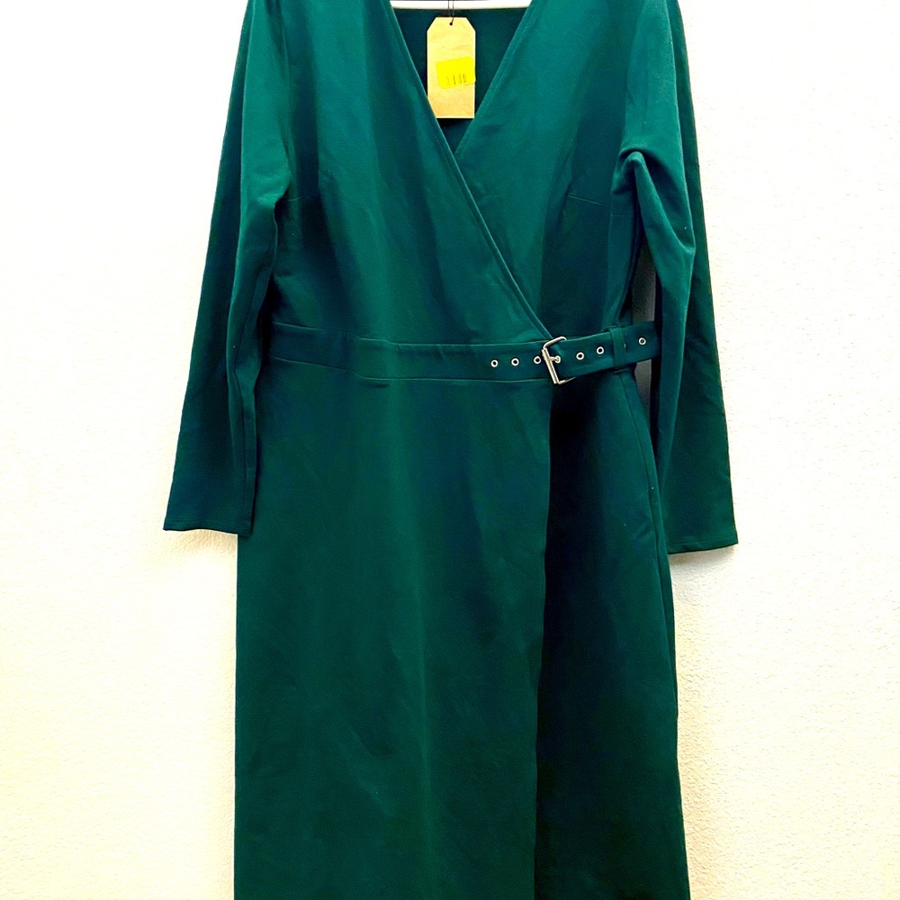 Dark green belted wrap dress size XXL